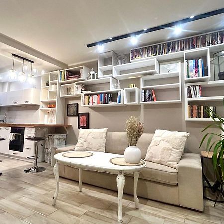 Bhakti Apartament Торунь Экстерьер фото